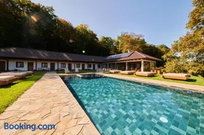 Hunter's Mansion - Transylvania - Image 1