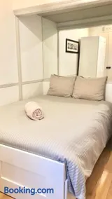 Charming 2 Beds in Chelsea By Earl's Court Station - Image 2