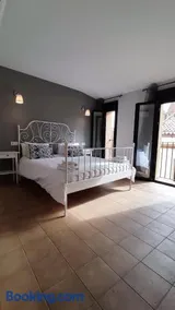 Apartamentos Turísticos ENCANTO - Image 2