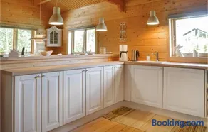 2 Bedroom Cozy Home In Hovborg - Image 4