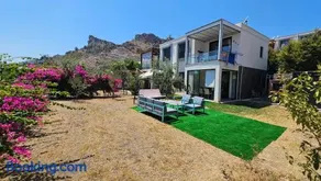 Bodrum Gündoğan Bahçeli Plaj Kullanımlı iyi eşyalı Begonvilli Yeni Ev - Image 1