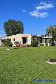 Lakefront Retreat • Patio + Grill • Pet Friendly - Image 3