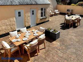 1 Bed in Helston oc-41381 - Image 4