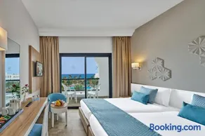 Nozha Beach Resort & Spa - Image 3