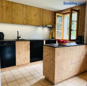 Chalet Royal - Image 3