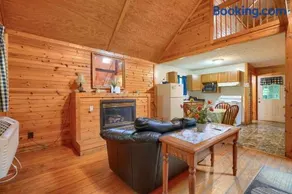 Blue Rose Cabins - Pinecrest Cabin - Hocking Hills - Image 3
