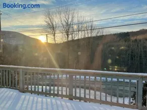 Catskill Mountain Retreat - Image 1