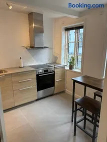 Charmerende byhus midt i Assens - Image 2