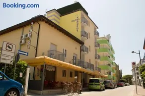 Hotel Kennedy - Image 1