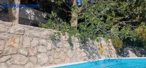 Seaside stone house - Image 2
