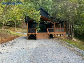 Ruth's Place Tiny Home Retreat 1 mile to town - Image 4