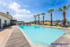 Holiday Marina Resort - Image 3