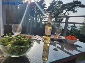 APARTAMENT BALTICHOFF PREMIUM with Sea View, Basen, Spa, Gym, Sauna, hala sportowa z kortem tenisowym - Image 1