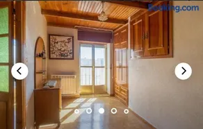 LA VILLA - Image 3