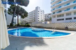 Hogaristic - Apartamentos Montblanc - Image 4