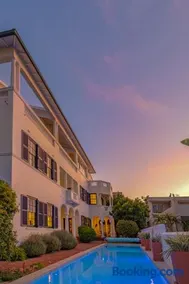 The Walden Suites - Image 2