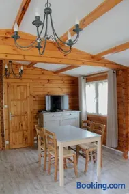 Le Chalet - Image 2