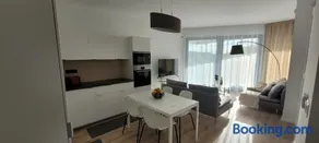 Major Residence - Image 2
