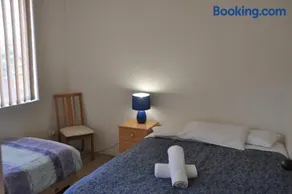Accommodation Sydney Kogarah 2 Bedroom Budget Apartment with Balcony - Image 2