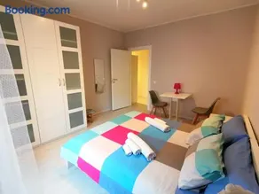 Frank's studio rooms - Image 1