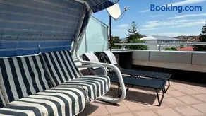 Riverside Apartment - Image 4