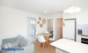 Haven at Redcliffe - your stay on the Peninsula - Image 1