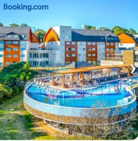 Golden Gramado Resort - Image 1