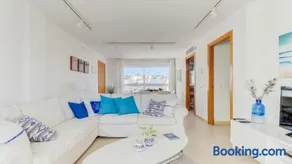 Penthouse Apartment N - Image 5