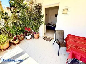 Xristinas Rooms - Image 2