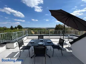 Wellness-Villa am Nürburgring mit Pool, Sauna und Eifelpanorama - Image 3