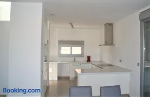 3053 Malibu - Image 2