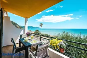 Corfu Glyfada Beach Apartment - Image 1