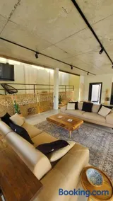 Luxury Villas Giardino Lozenetz - Image 3