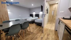 Wrzosowe Wzgórze 5 - Studia i Apartamenty - Image 2