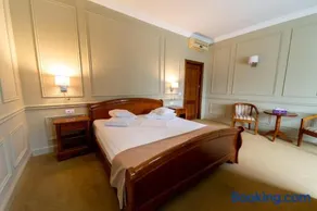 Hotel AmaDeus - Image 2