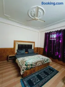Diya Palace Kasol with Parking in Main kasol - Image 2