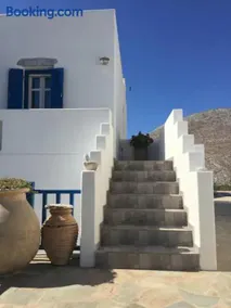 Cycladic house in rural surrounding 2 - Image 1