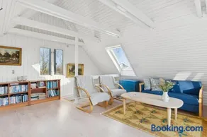 Peaceful Holiday Home Near Beach And Nature - Image 3