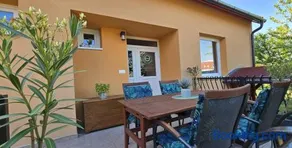 Szőlő Apartman - Image 1