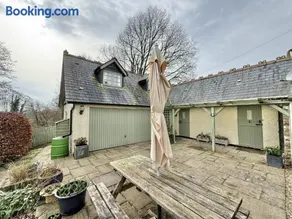 Beckford Lodge - Image 2