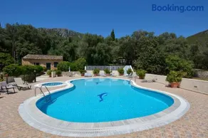 Marilena Studios And Apartments - Image 1
