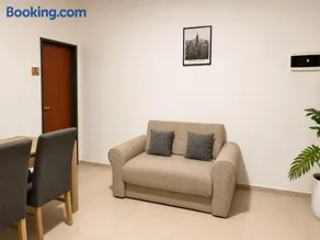 Loano III - Dpto Moderno 2 ambientes con Patio - Escobar Centro - Image 1