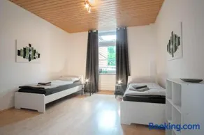 Modern & Spacious Apartment in Lüdenscheid - Image 2