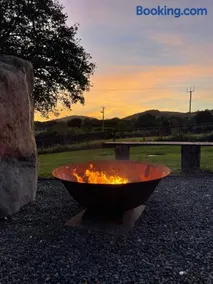 Maen Llwyd - Image 3
