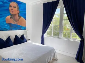 SOBE OCEAN VIEW OCEAN DR charming studio -316 - Image 4