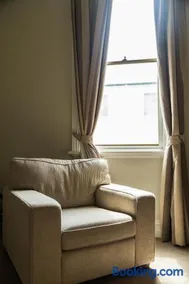 Simmers Serviced Apartments - Image 5