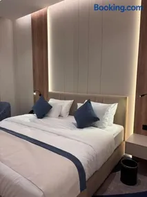 Voyage Expo Suites - Image 2