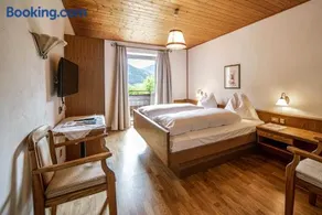 Landhotel Gasthof Zum Löwen - Image 5