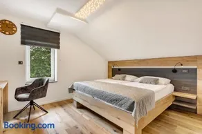 Apartmaji Kunej pod Gradom with sauna - Image 3