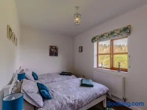Stone Cottage - Image 3